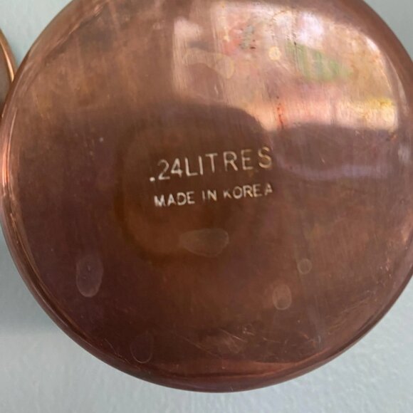 Copper Measuring Cups with Brass Rack - 5 Piece Metric Nesting Set - Picture 2 of 7